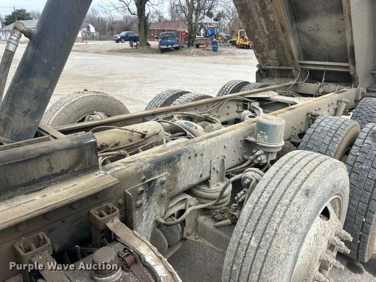 image for item ET6793 2006 Western Star 4900 dump truck