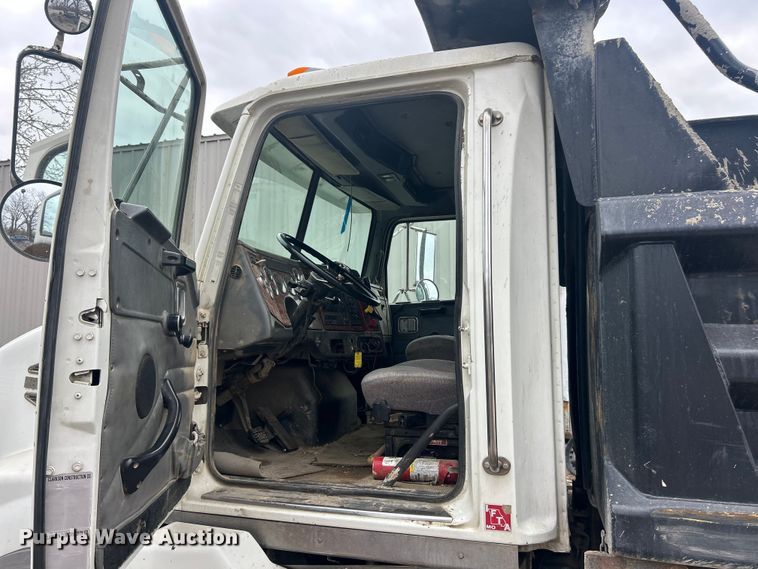 image for item ET6793 2006 Western Star 4900 dump truck