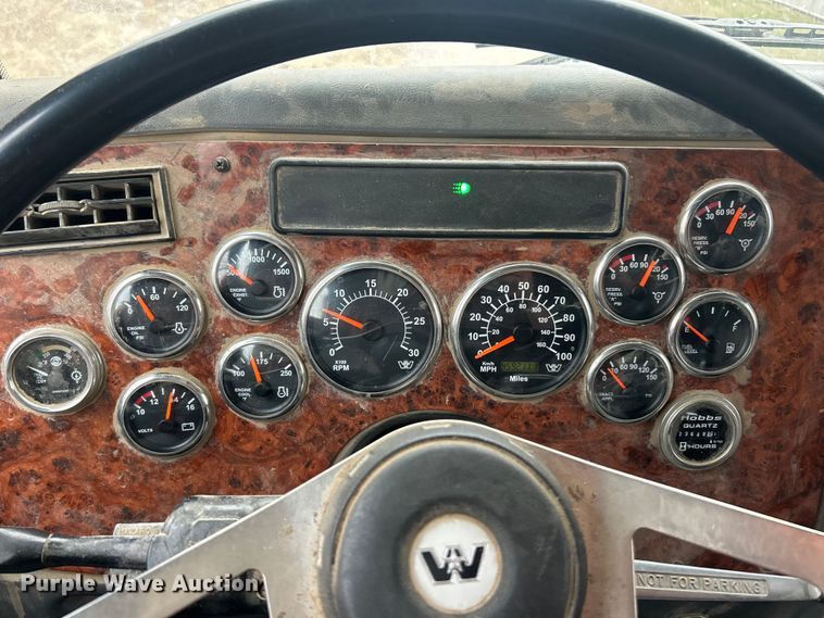 image for item ET6793 2006 Western Star 4900 dump truck