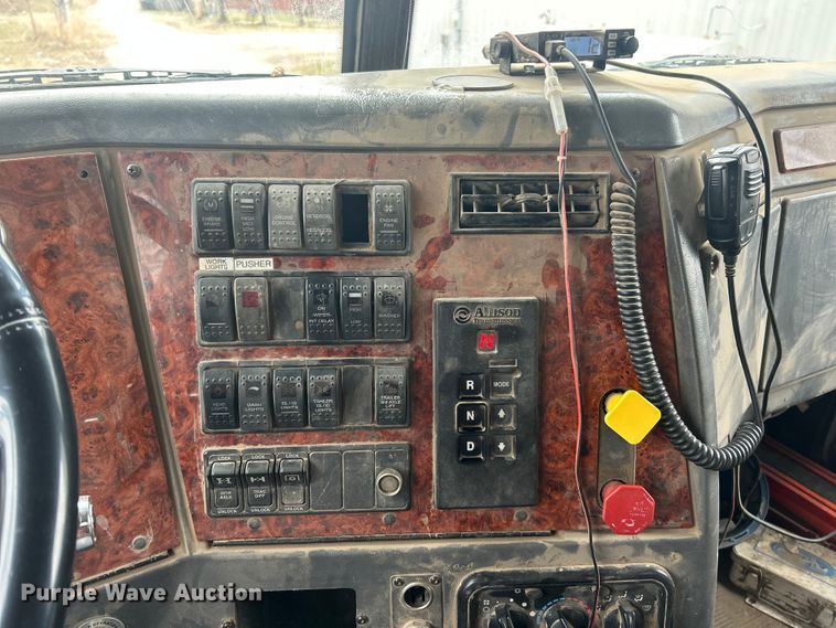 image for item ET6793 2006 Western Star 4900 dump truck