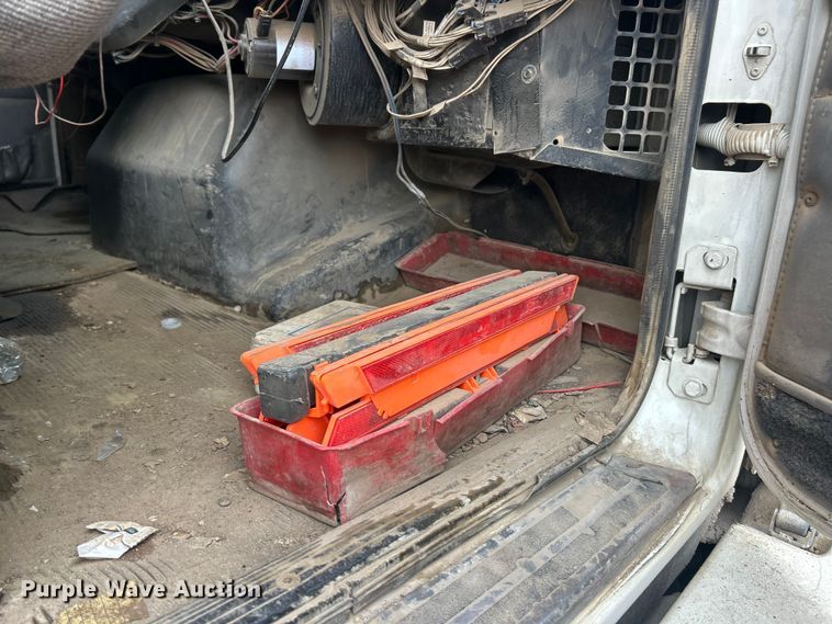 image for item ET6793 2006 Western Star 4900 dump truck