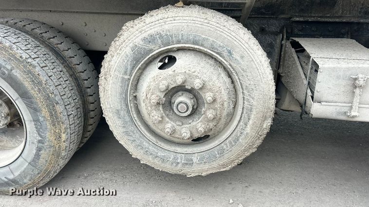 image for item ET6793 2006 Western Star 4900 dump truck