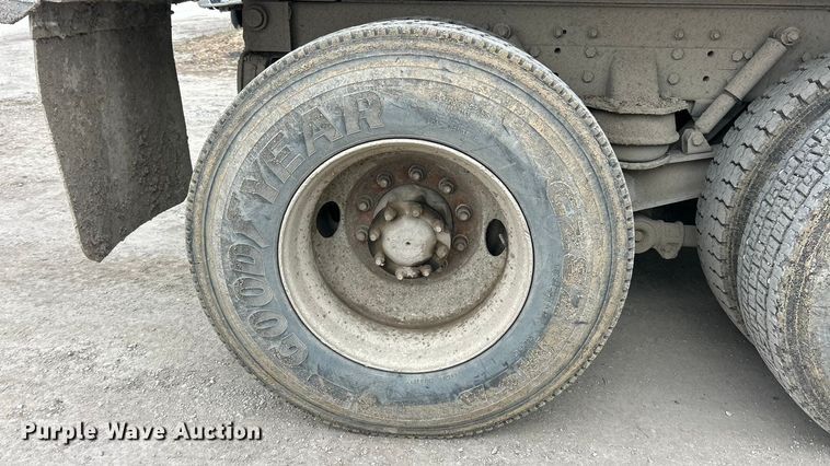 image for item ET6793 2006 Western Star 4900 dump truck