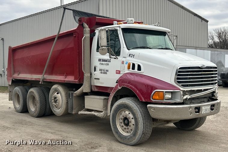 image for item ET6794 2006 Sterling L8500 Series dump truck