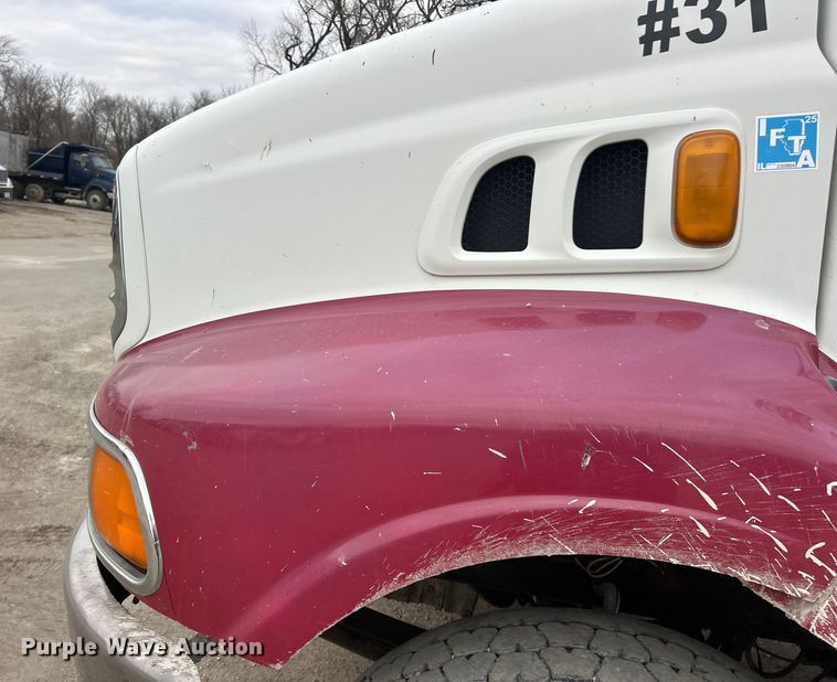 image for item ET6794 2006 Sterling L8500 Series dump truck