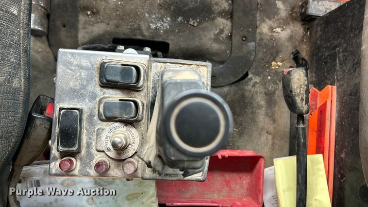 image for item ET6794 2006 Sterling L8500 Series dump truck