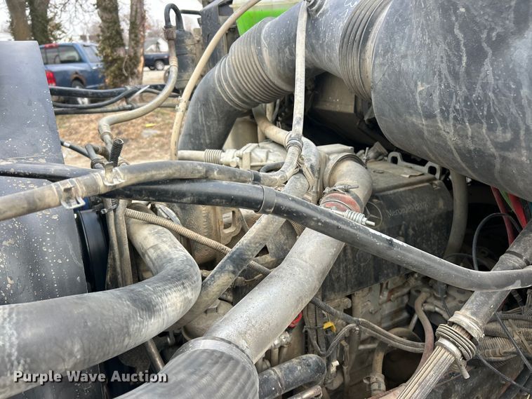 image for item ET6794 2006 Sterling L8500 Series dump truck