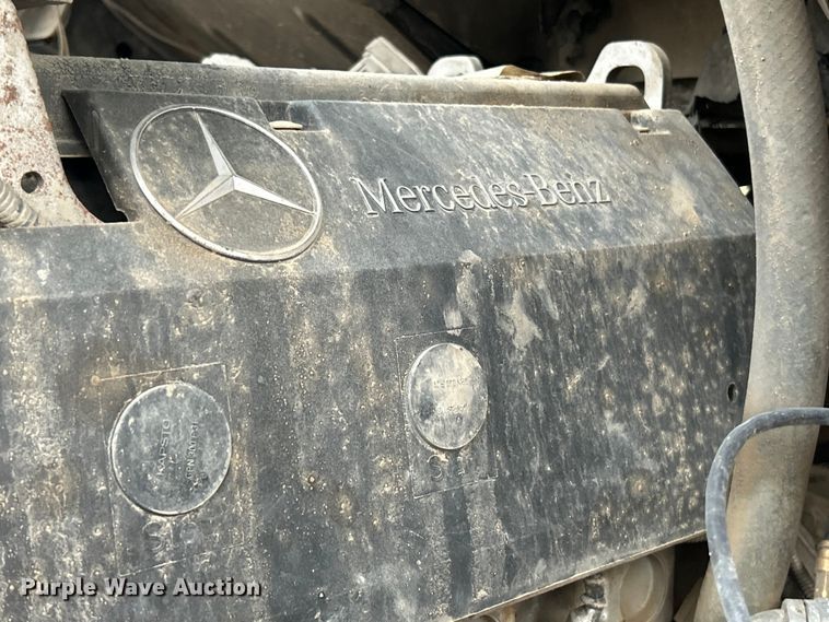 image for item ET6794 2006 Sterling L8500 Series dump truck