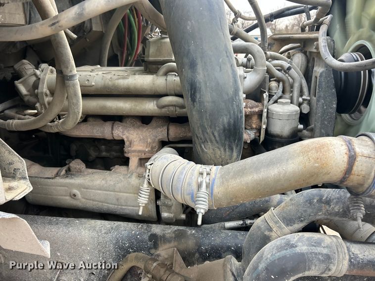 image for item ET6794 2006 Sterling L8500 Series dump truck