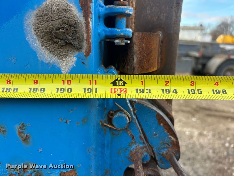 image for item ET6795 2014 Caterpillar CT660 dump truck