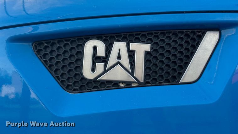 image for item ET6795 2014 Caterpillar CT660 dump truck