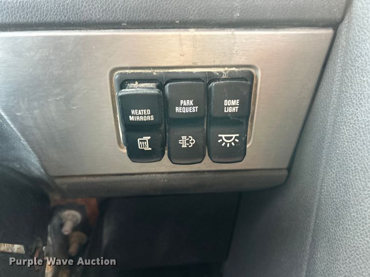 image for item ET6795 2014 Caterpillar CT660 dump truck