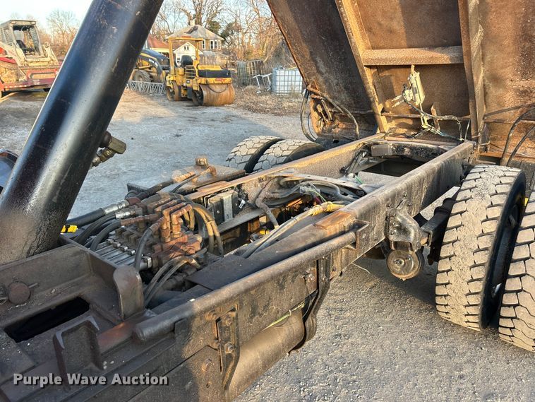 image for item ET6796 2004 Sterling Acterra dump truck