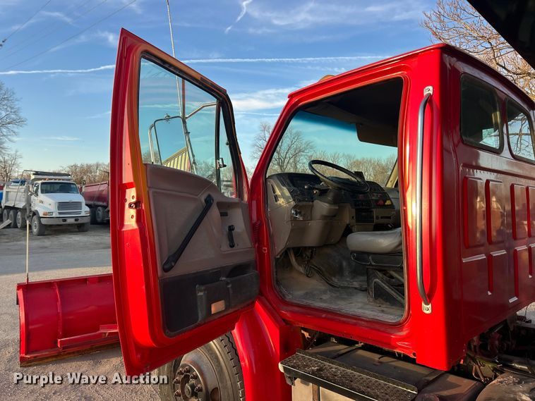 image for item ET6796 2004 Sterling Acterra dump truck