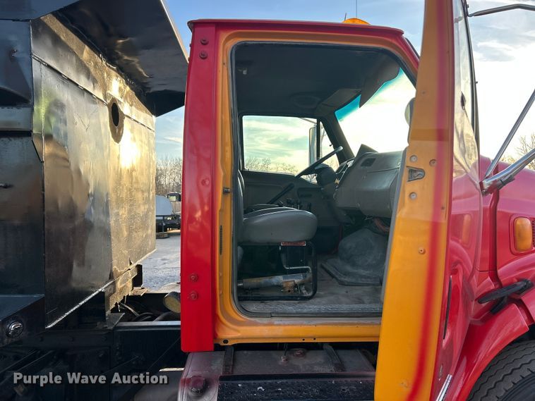 image for item ET6796 2004 Sterling Acterra dump truck