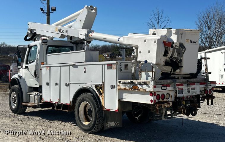image for item ET6813 2012 Freightliner Business Class M2 bucket truck