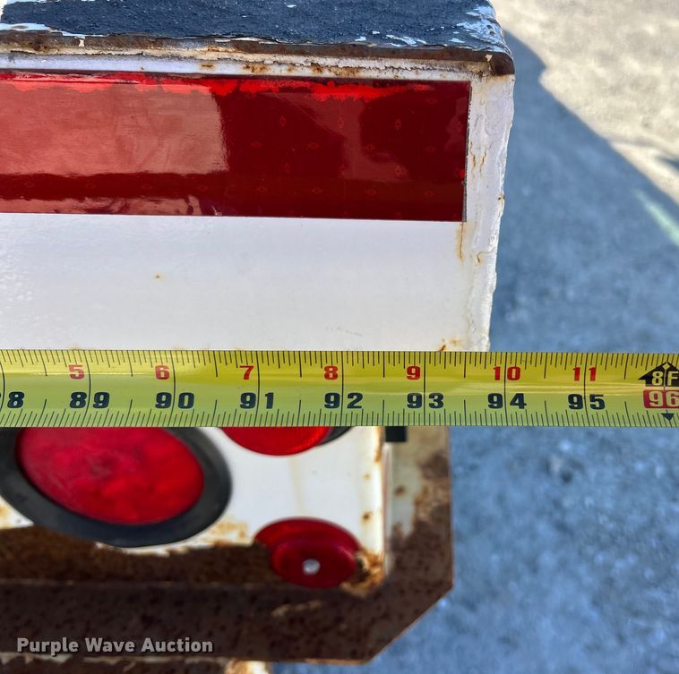 image for item ET6813 2012 Freightliner Business Class M2 bucket truck