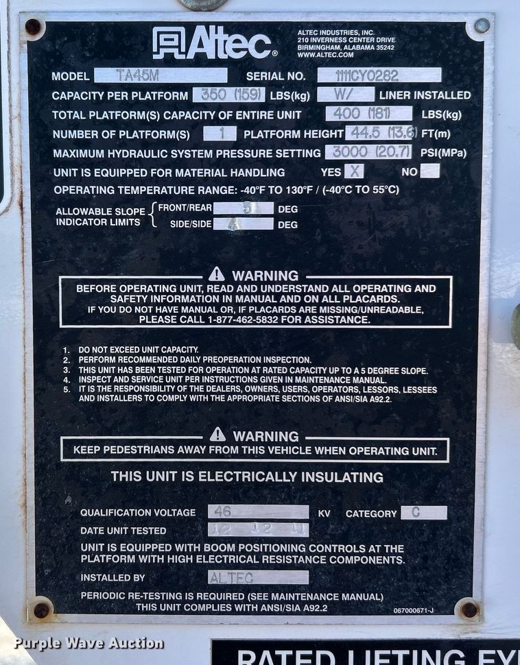image for item ET6813 2012 Freightliner Business Class M2 bucket truck