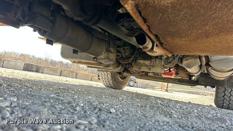 image for item ET6813 2012 Freightliner Business Class M2 bucket truck