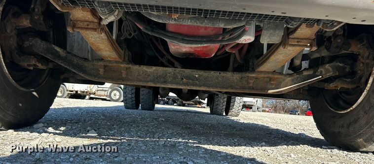 image for item ET6813 2012 Freightliner Business Class M2 bucket truck