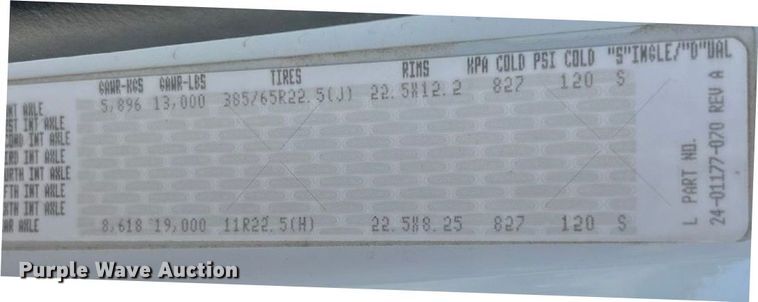 image for item ET6813 2012 Freightliner Business Class M2 bucket truck