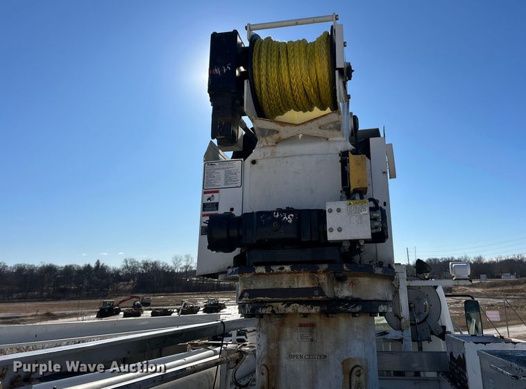 image for item ET6815 2012 Freightliner Business Class M2 digger derrick truck