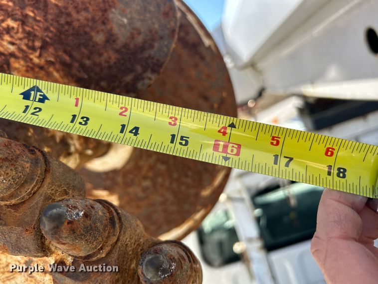 image for item ET6815 2012 Freightliner Business Class M2 digger derrick truck