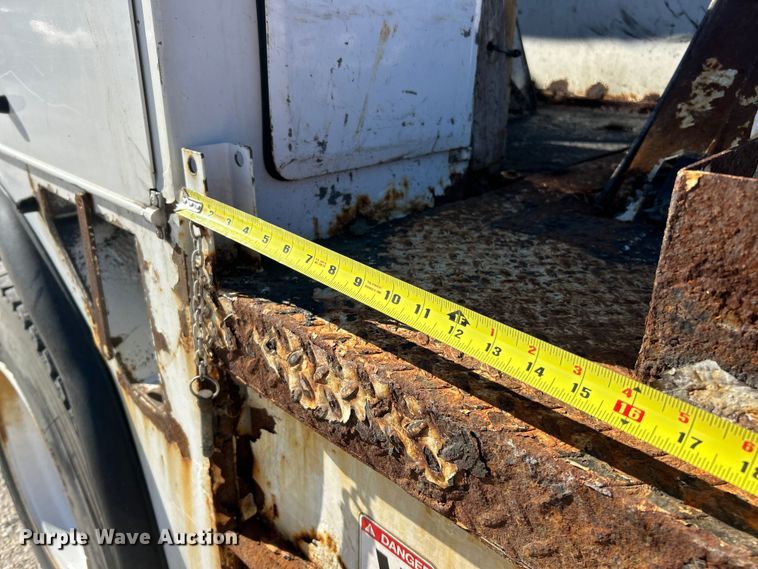 image for item ET6815 2012 Freightliner Business Class M2 digger derrick truck