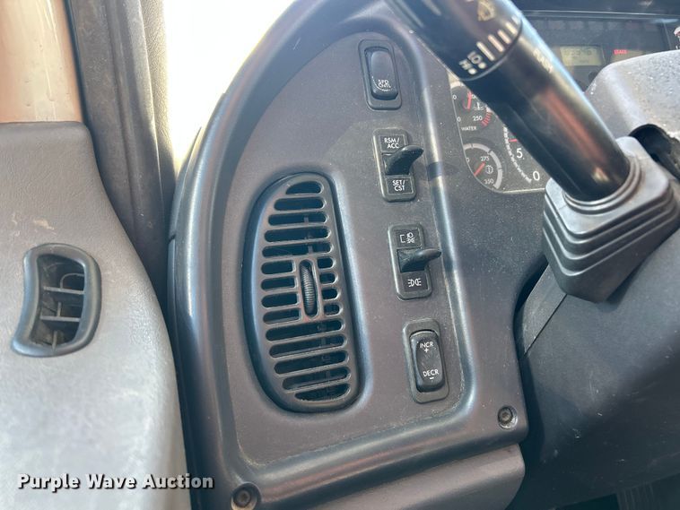 image for item ET6815 2012 Freightliner Business Class M2 digger derrick truck