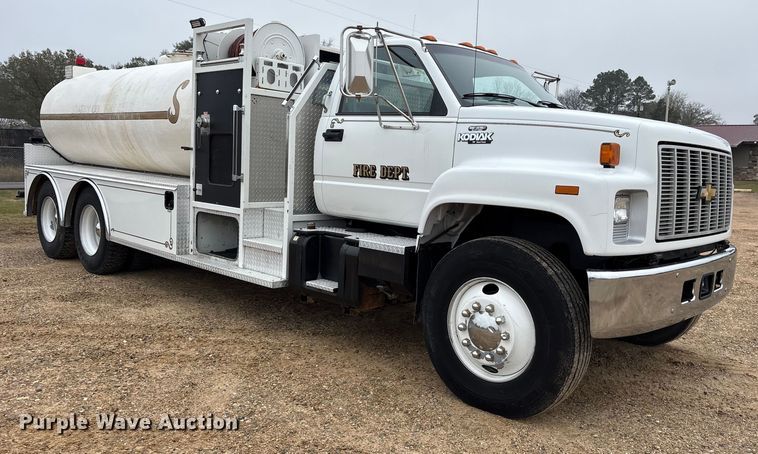 image for item ET7352 1991 Chevrolet Kodiak C6500 pumper fire truck