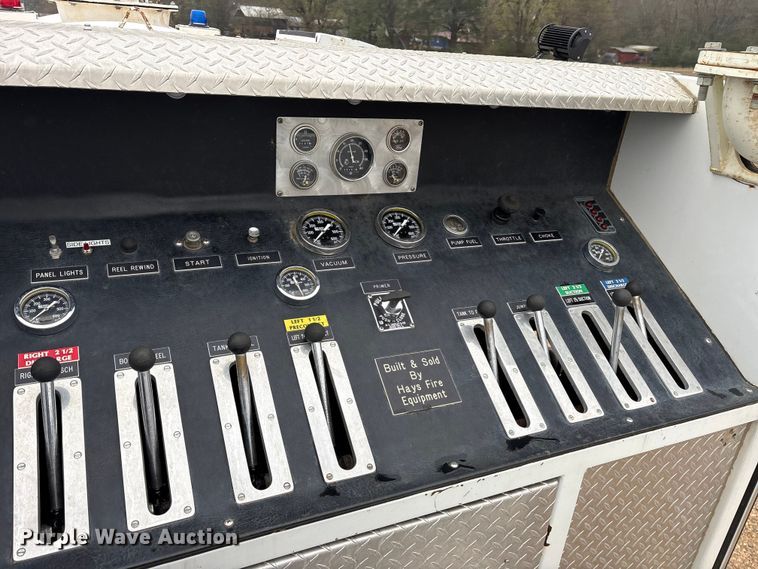 image for item ET7352 1991 Chevrolet Kodiak C6500 pumper fire truck