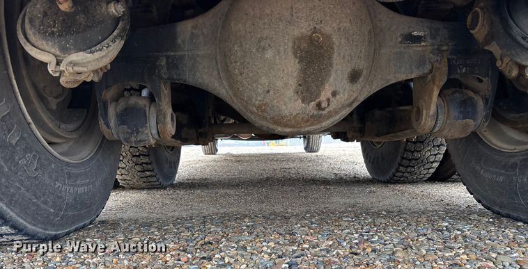 image for item ET7352 1991 Chevrolet Kodiak C6500 pumper fire truck