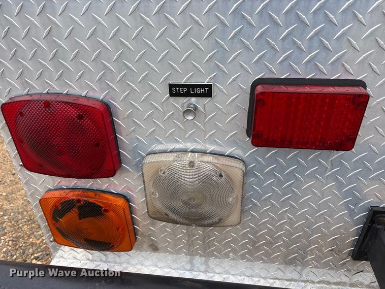 image for item ET7352 1991 Chevrolet Kodiak C6500 pumper fire truck