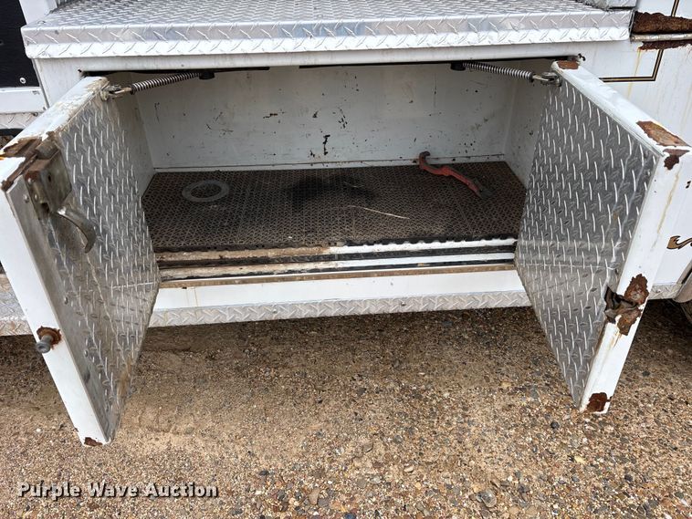 image for item ET7352 1991 Chevrolet Kodiak C6500 pumper fire truck