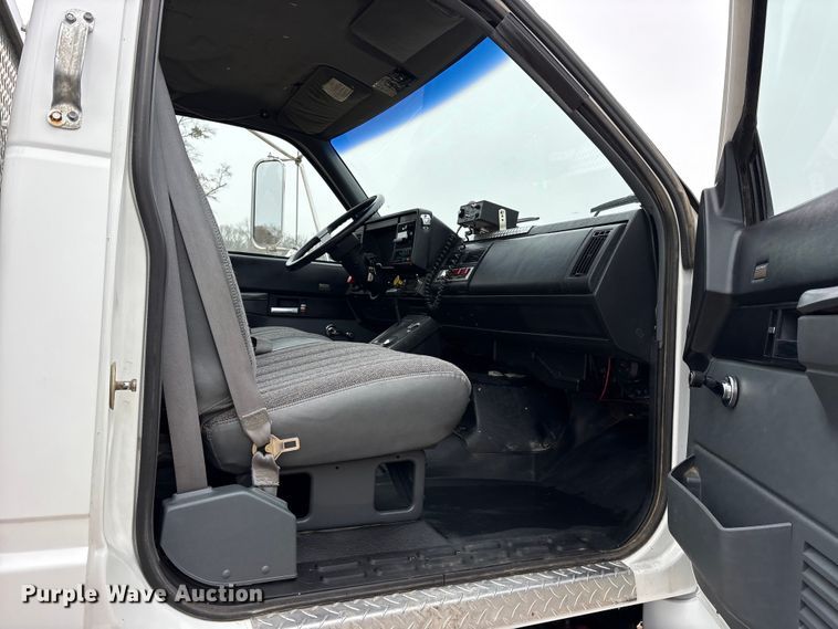 image for item ET7352 1991 Chevrolet Kodiak C6500 pumper fire truck