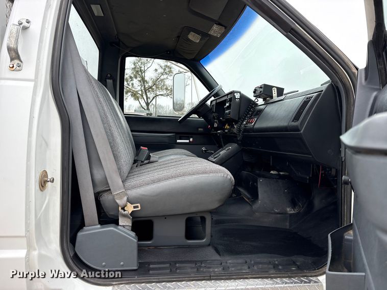 image for item ET7352 1991 Chevrolet Kodiak C6500 pumper fire truck