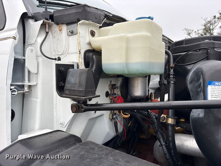 image for item ET7352 1991 Chevrolet Kodiak C6500 pumper fire truck