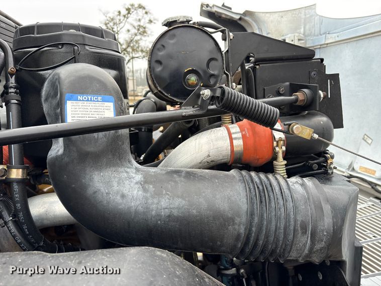 image for item ET7352 1991 Chevrolet Kodiak C6500 pumper fire truck