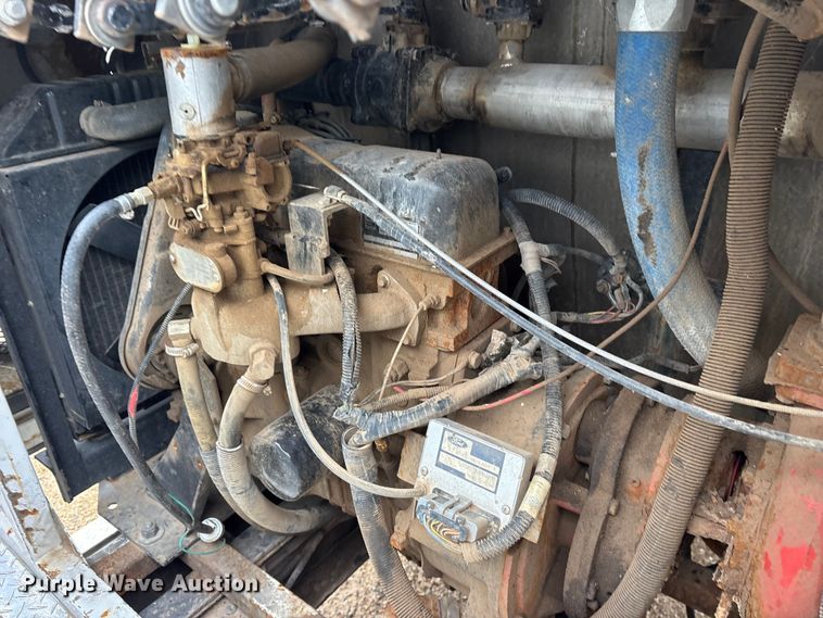 image for item ET7352 1991 Chevrolet Kodiak C6500 pumper fire truck