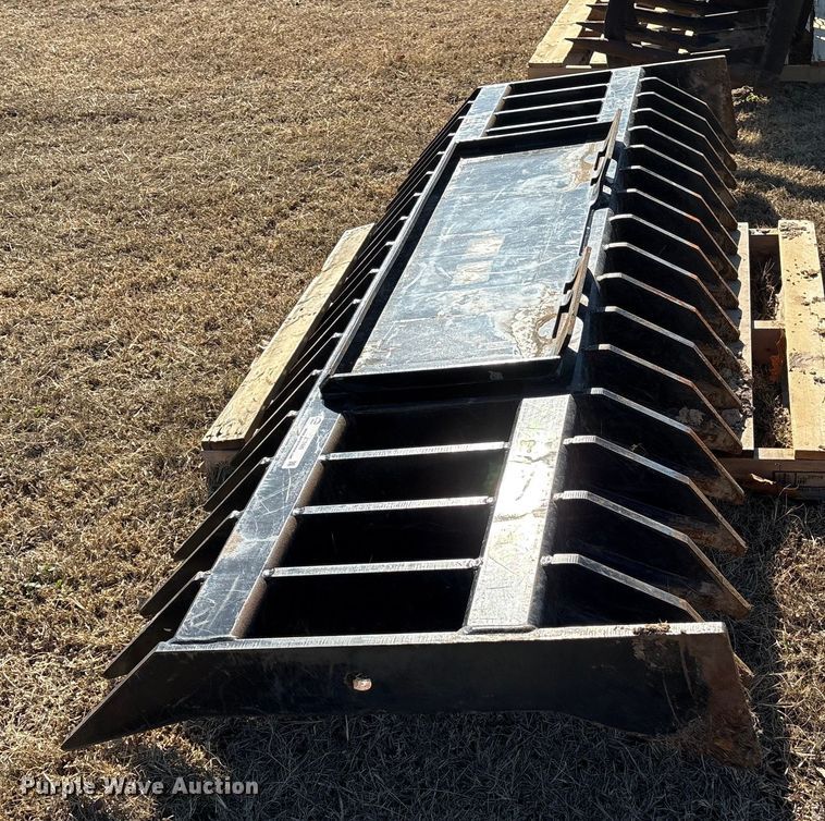 image for item ET7445 Skid steer root rake