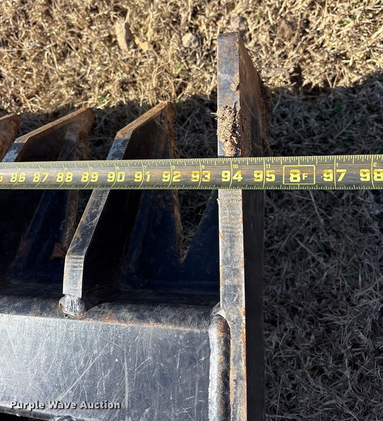 image for item ET7445 Skid steer root rake