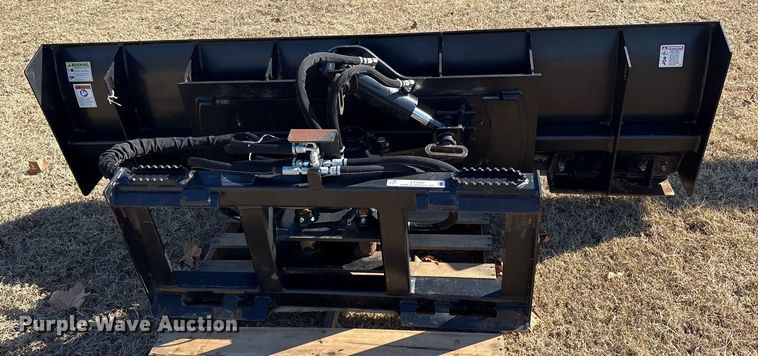 image for item ET7447 I Dig TX 6WD96 skid steer dozer blade