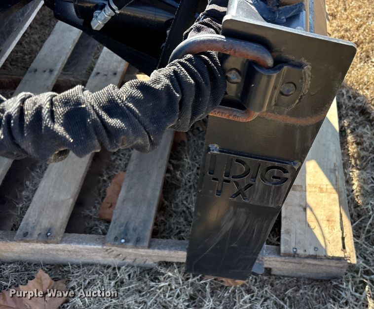 image for item ET7447 I Dig TX 6WD96 skid steer dozer blade