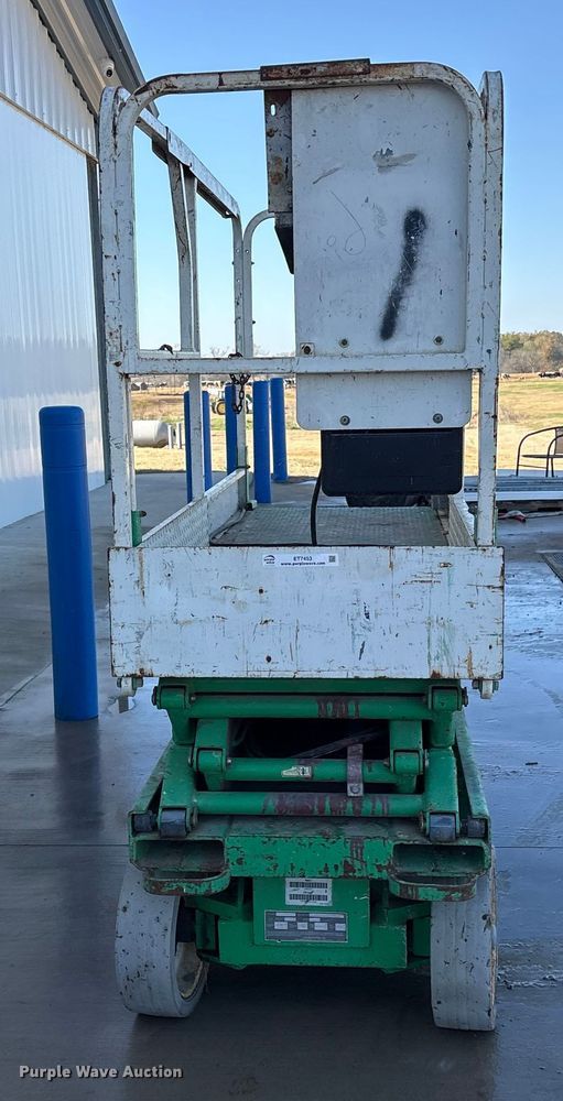 image for item ET7453 2001 JLG 2032-12 scissor lift