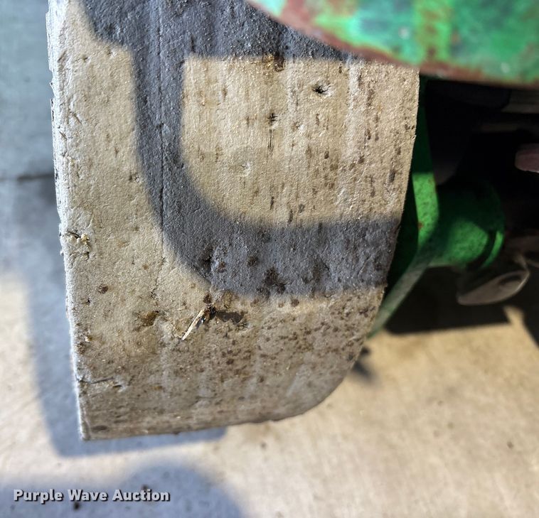 image for item ET7453 2001 JLG 2032-12 scissor lift