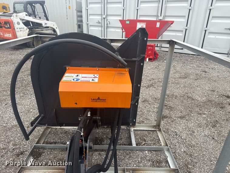 image for item EU4009 2025 LandHonor ABC-13-125A skid steer brush mower