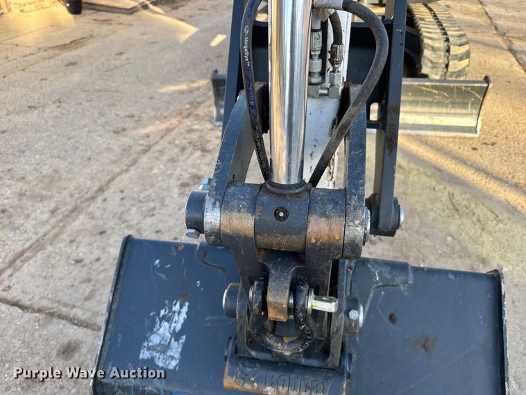 image for item EU6492 2024 Bobcat E48 mini excavator