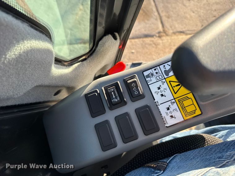 image for item EU6492 2024 Bobcat E48 mini excavator