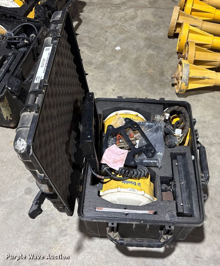 image for item EU7107 Trimble Accugrade grade control system