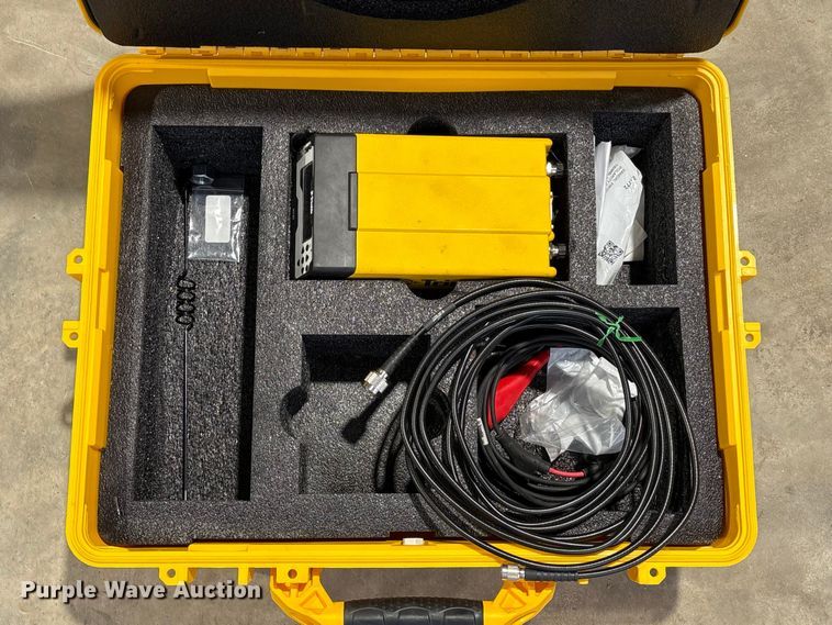 image for item EU7110 Trimble R750  GNSS receiver